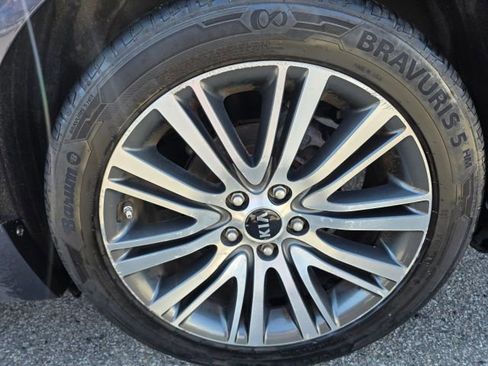 Used 2014 Kia Cadenza Premium FWD image 10