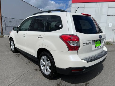 Used 2014 Subaru Forester 2.5i Premium w/ All-Weather Package AWD/4WD image 6