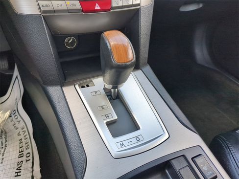 Used 2014 Subaru Outback 2.5i Limited image 24