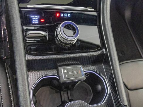 New 2026 Jeep Grand Cherokee Limited w/ Limited Altitude Package AWD/4WD image 29
