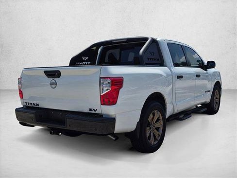 Used 2024 Nissan Titan SV w/ SV Bronze Edition Package RWD image 5
