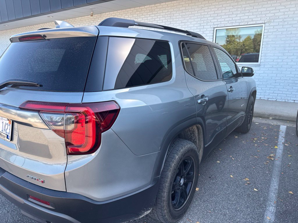 Used 2023 GMC Acadia AT4 w/ Technology Package AWD/4WD image 9