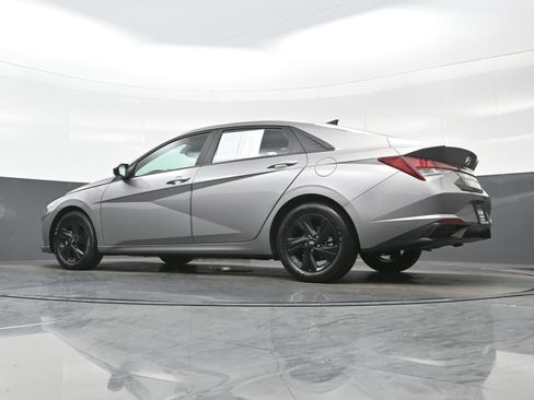 Certified 2023 Hyundai Elantra SEL FWD image 27