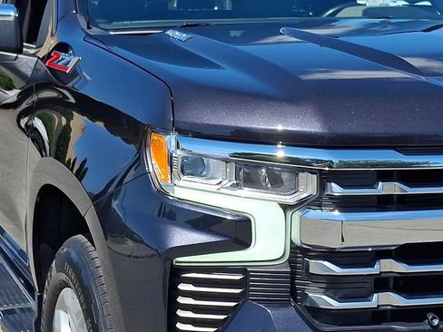 Certified 2023 Chevrolet Silverado 1500 LTZ AWD/4WD image 9