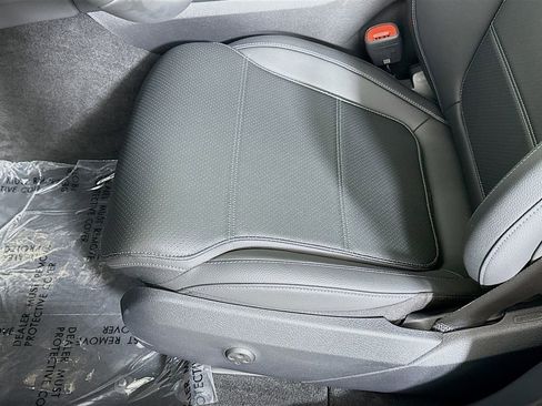 Used 2026 Mercedes-Benz GLC 300 4MATIC image 20