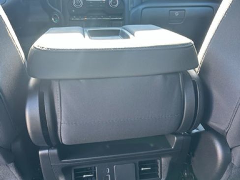 New 2026 Chevrolet Silverado 2500 Custom w/ Custom Value Package AWD/4WD image 18