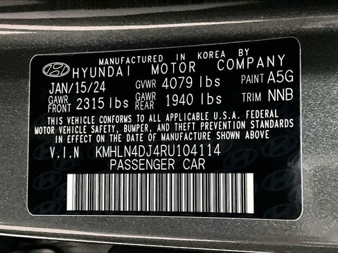 Used 2024 Hyundai Elantra Limited FWD image 35