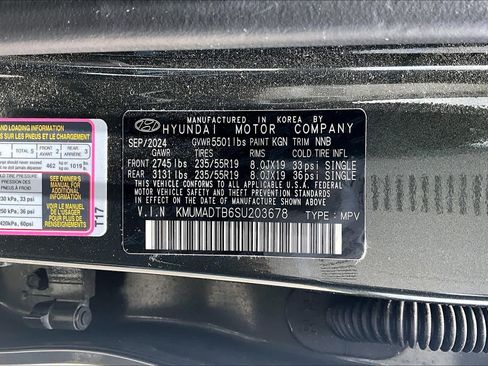 Used 2025 Genesis GV70 2.5T AWD/4WD image 35