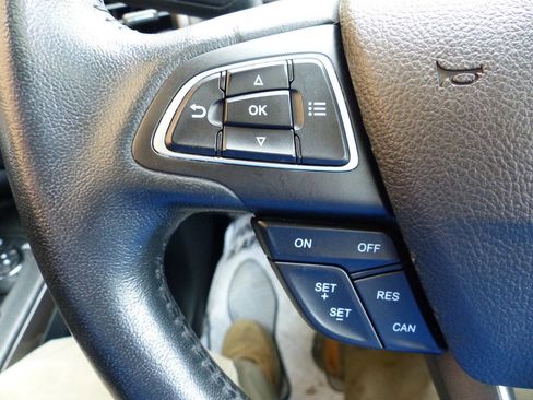 Used 2020 Ford EcoSport SE w/ SE Convenience Package image 41