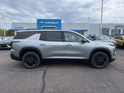 New 2026 Chevrolet Traverse LT AWD/4WD image 11