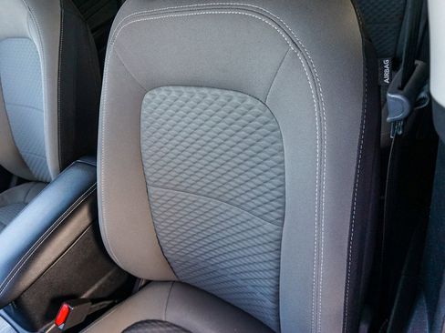 Used 2022 Ford Escape SE image 29