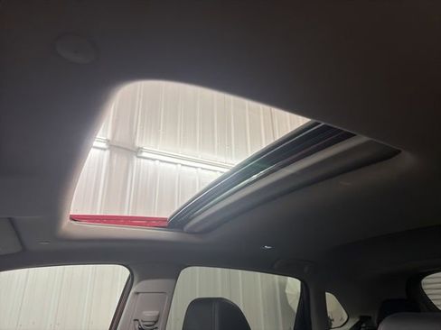 Used 2025 Honda HR-V EX-L image 34