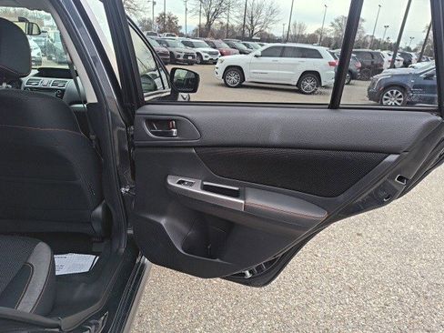 Used 2016 Subaru Crosstrek 2.0i Premium image 15