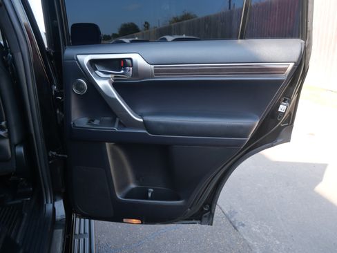 Certified 2023 Lexus GX 460 Premium image 11