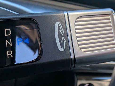 New 2026 Hyundai Ioniq 9 Limited image 14