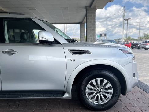 Used 2021 Nissan Armada SV AWD/4WD image 21