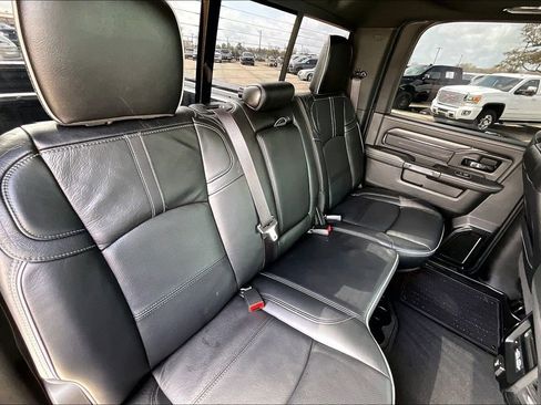 Used 2024 RAM 2500 Limited image 22