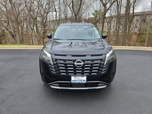New 2026 Nissan Pathfinder Platinum AWD/4WD image 7
