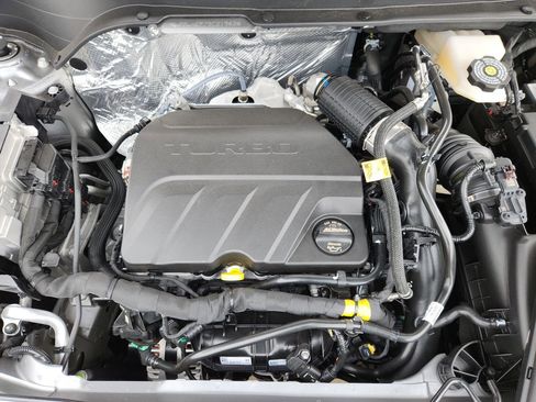New 2025 Chevrolet Trax LT w/ Driver Confidence Package FWD image 58