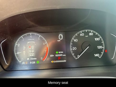 Used 2025 Honda Pilot TrailSport image 10