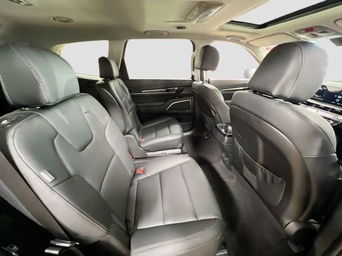 New 2025 Kia Telluride S image 31