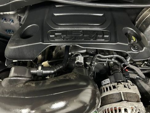 Used 2022 RAM 1500 Big Horn AWD/4WD image 10