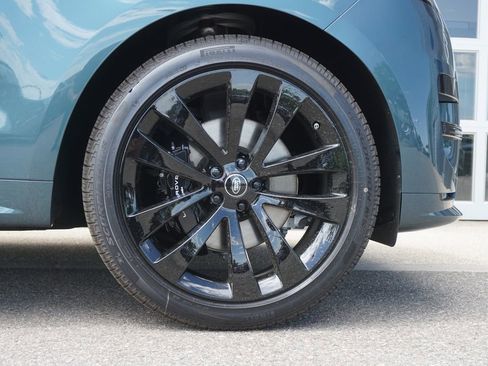 New 2025 Land Rover Range Rover Sport Dynamic SE image 33