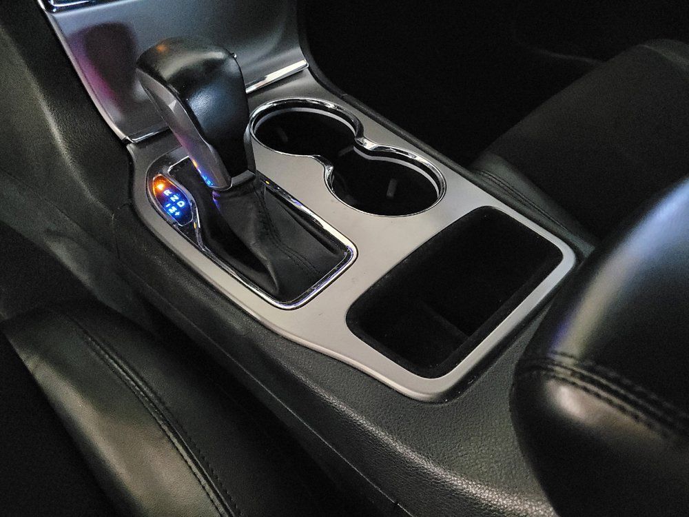 Used 2020 Jeep Grand Cherokee Altitude RWD image 26