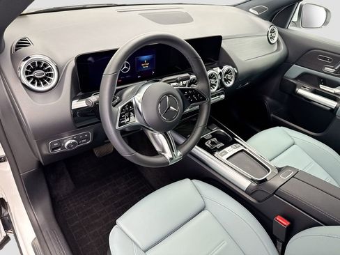Certified 2026 Mercedes-Benz GLA 250 image 9