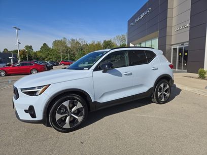Certified 2025 Volvo XC40 B5 Plus