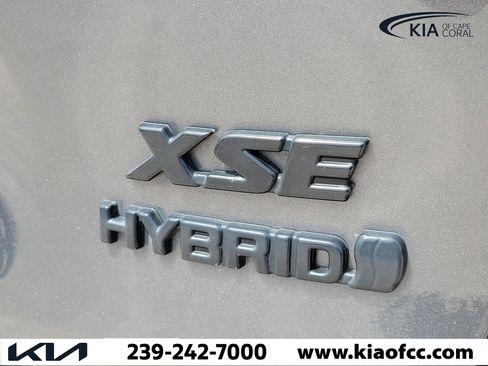 Used 2020 Toyota RAV4 XSE w/ All Weather Liner Package AWD/4WD image 9
