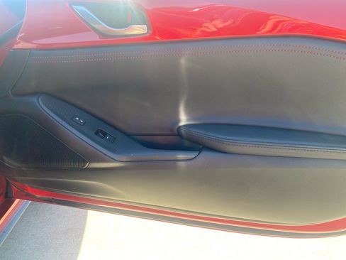 Used 2016 MAZDA MX-5 Miata Grand Touring RWD image 35