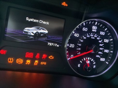 Used 2023 Kia Forte GT-Line w/ GT-Line Premium Package image 8