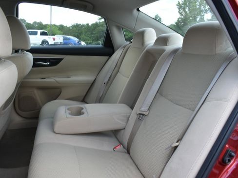 Used 2014 Nissan Altima 2.5 FWD image 25