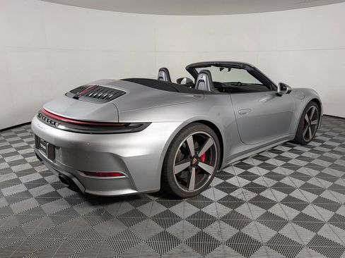 Used 2025 Porsche 911 Carrera S RWD image 7