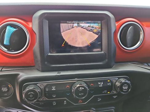 Used 2020 Jeep Wrangler Unlimited Rubicon image 15