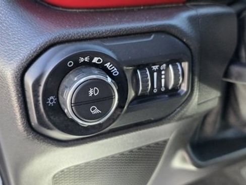 Used 2021 Jeep Gladiator Rubicon image 16