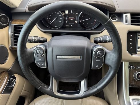 Used 2016 Land Rover Range Rover Sport SE AWD/4WD image 25