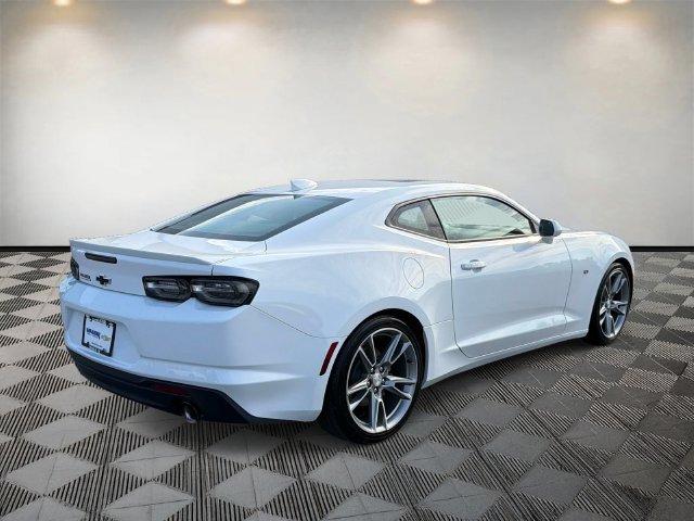 Used 2024 Chevrolet Camaro LT w/ RS Package RWD image 5