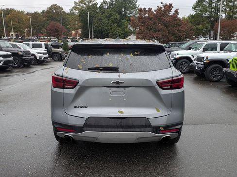 Used 2024 Chevrolet Blazer LT w/ Convenience Package image 6
