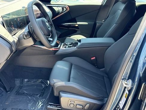 New 2026 BMW X3 xDrive30i w/ Premium Package AWD/4WD image 17