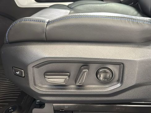 Used 2025 Toyota Tundra Platinum image 14