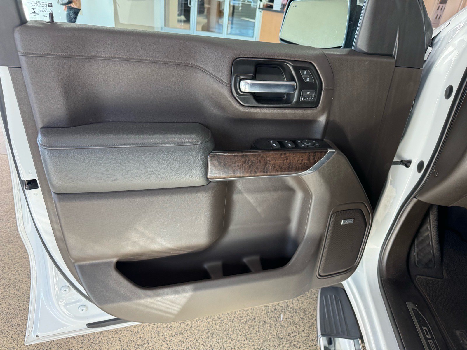 Used 2020 GMC Sierra 1500 Denali w/ Driver Alert Package II AWD/4WD image 18