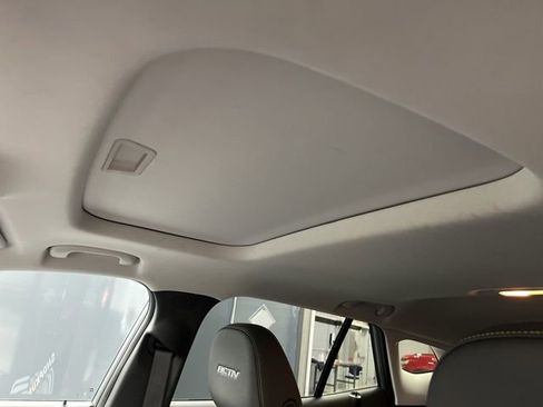 Used 2024 Chevrolet Trax ACTIV w/ Sunroof Package image 10