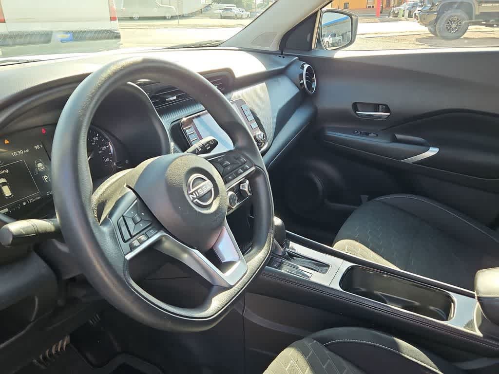 Used 2024 Nissan Kicks SV FWD image 10