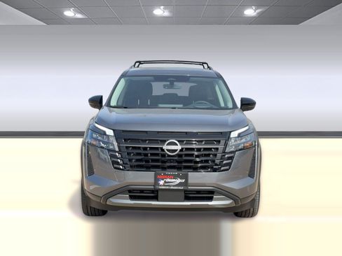 New 2026 Nissan Pathfinder Platinum w/ Cargo Package FWD image 6