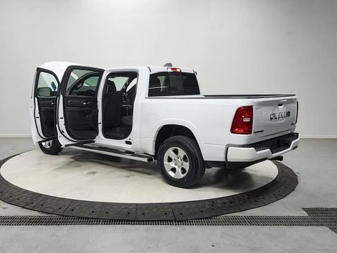 Used 2025 RAM 1500 Big Horn AWD/4WD image 13
