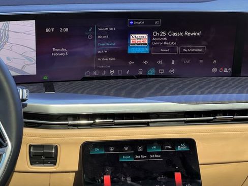 New 2026 Cadillac Escalade IQ Luxury 2 image 15