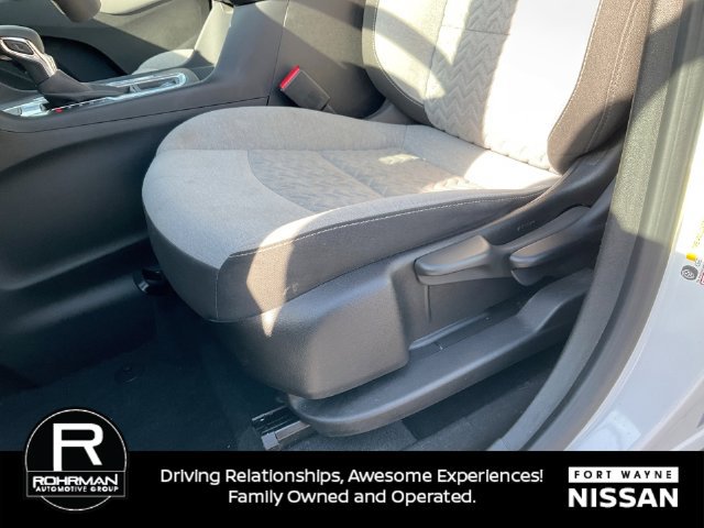 Used 2022 Chevrolet Equinox LS AWD/4WD image 27