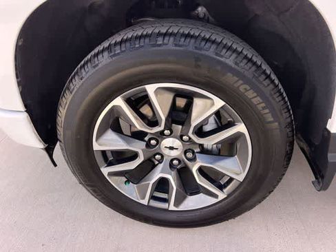 Used 2022 Chevrolet Silverado 1500 RST w/ Texas Edition Plus RWD image 9